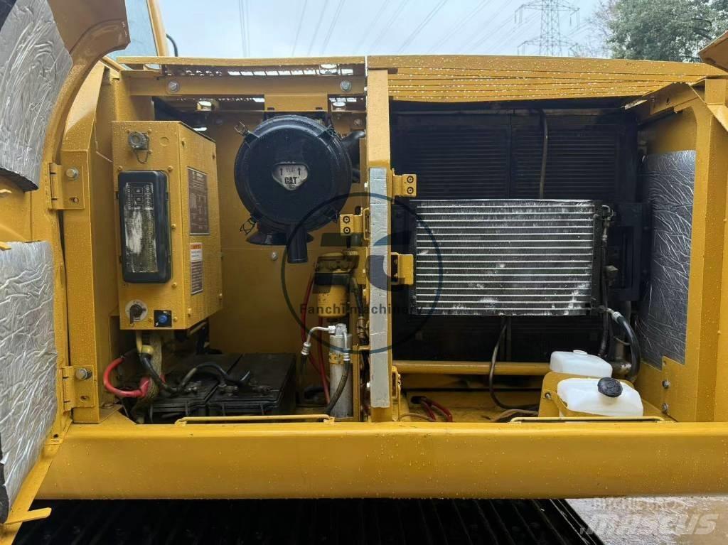 CAT 320 C L Gravemaskiner på larvebånd