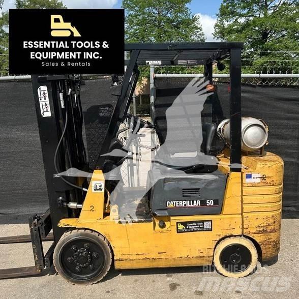 CAT GC25 Diesel gaffeltrucks