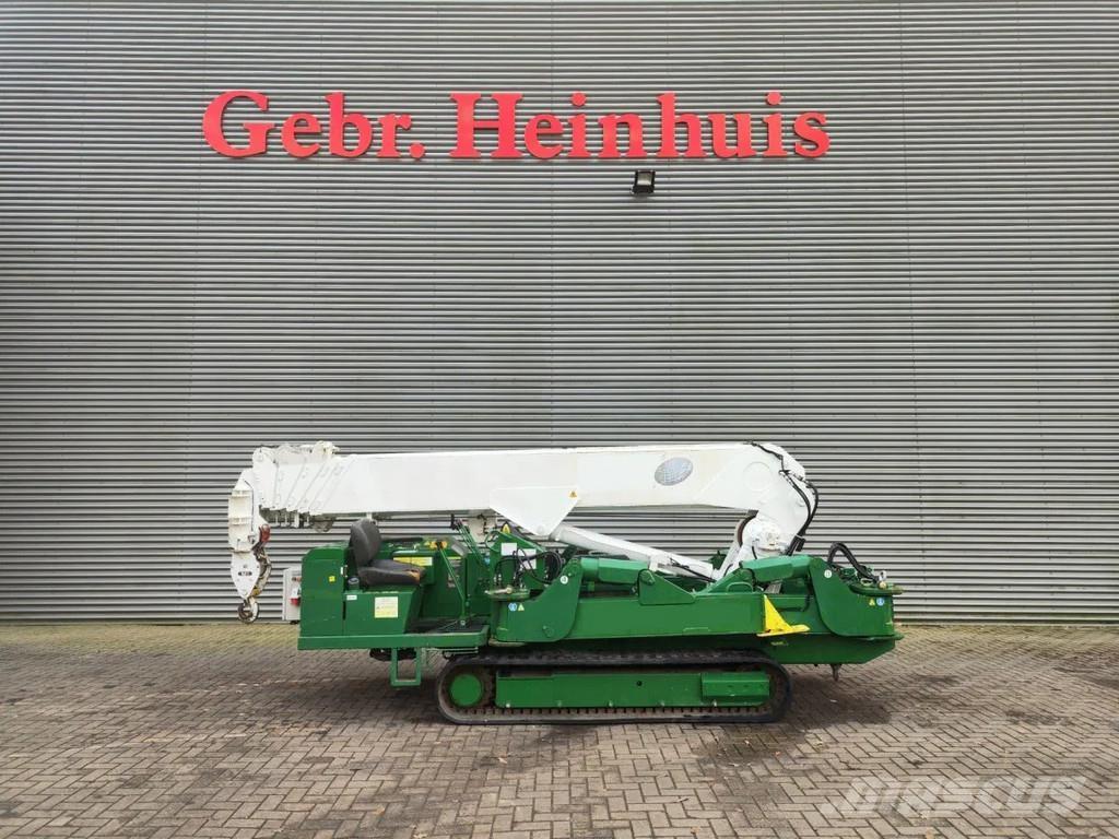 Unic URW 706 CDE Kraner på larvebånd