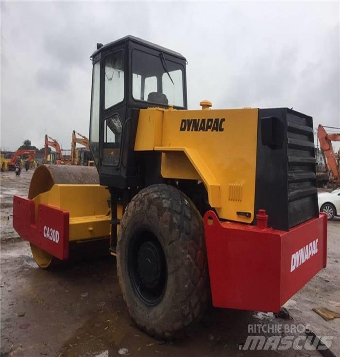 Dynapac CA 30 D Enkelt tromle