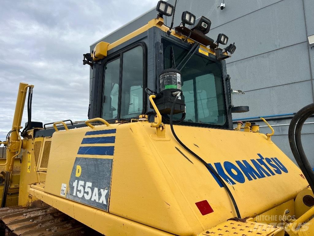 Komatsu D155 AX-6 Bulldozer på larvebånd