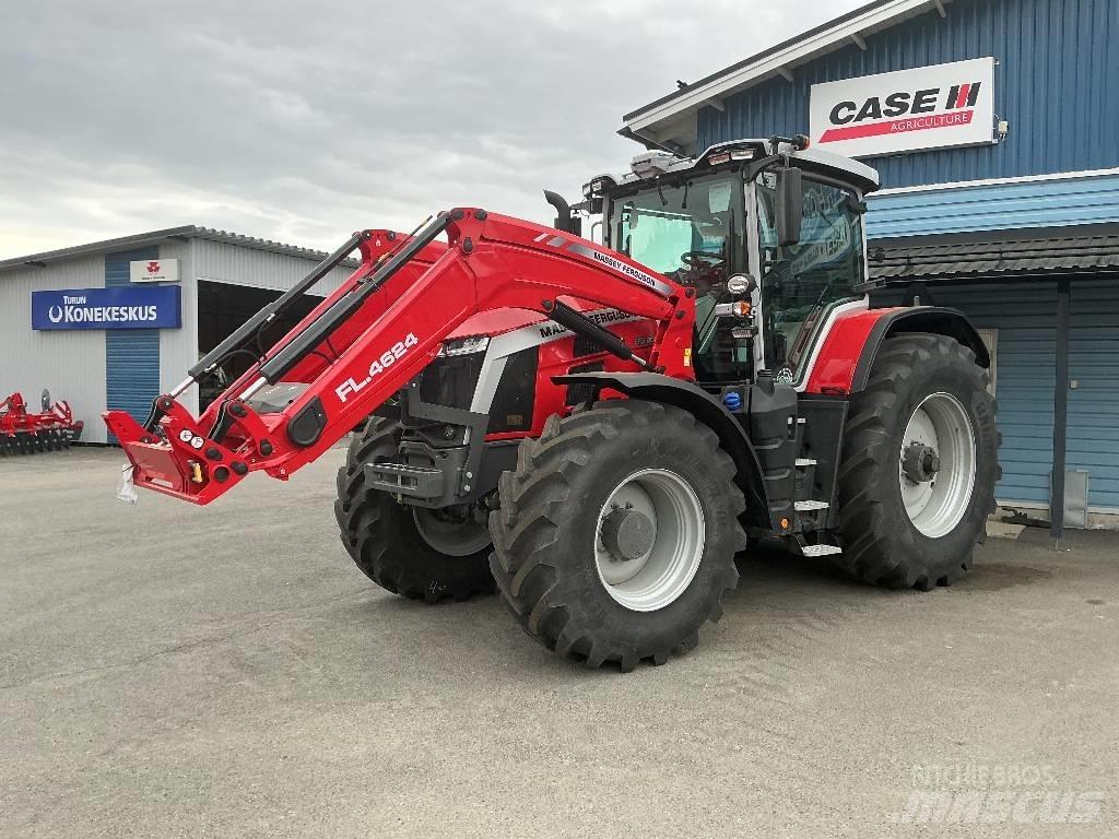 Massey Ferguson 8 S Traktorer
