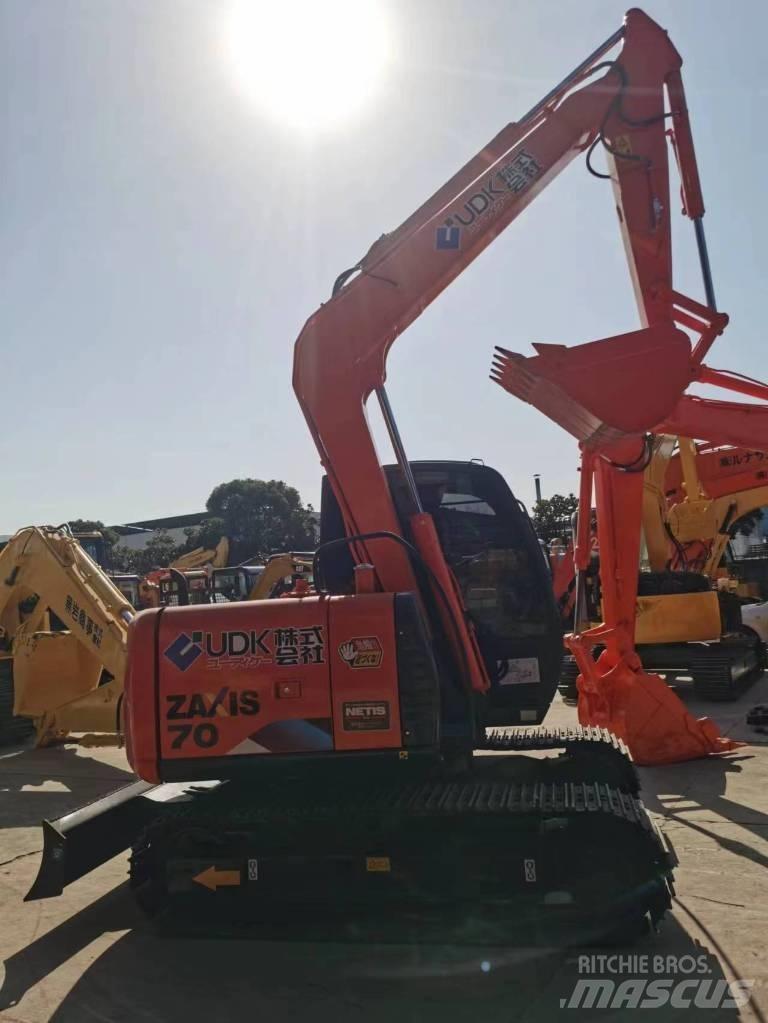 Hitachi ZX 70 Minigravemaskiner