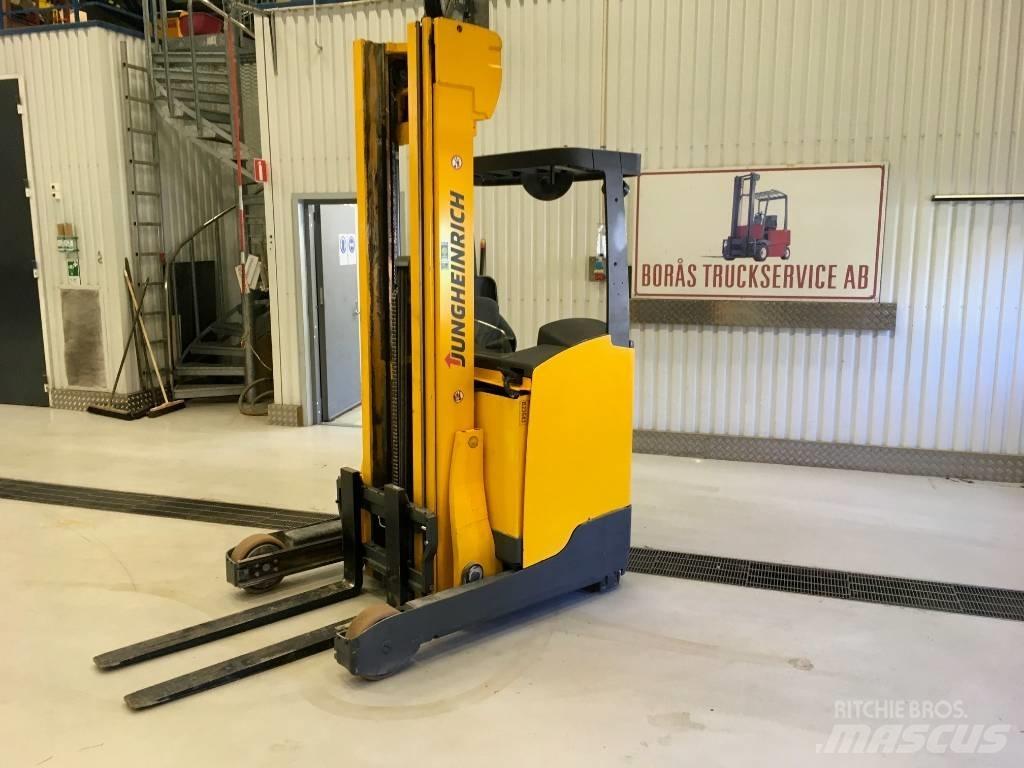 Jungheinrich ETV 214 Reachtruck