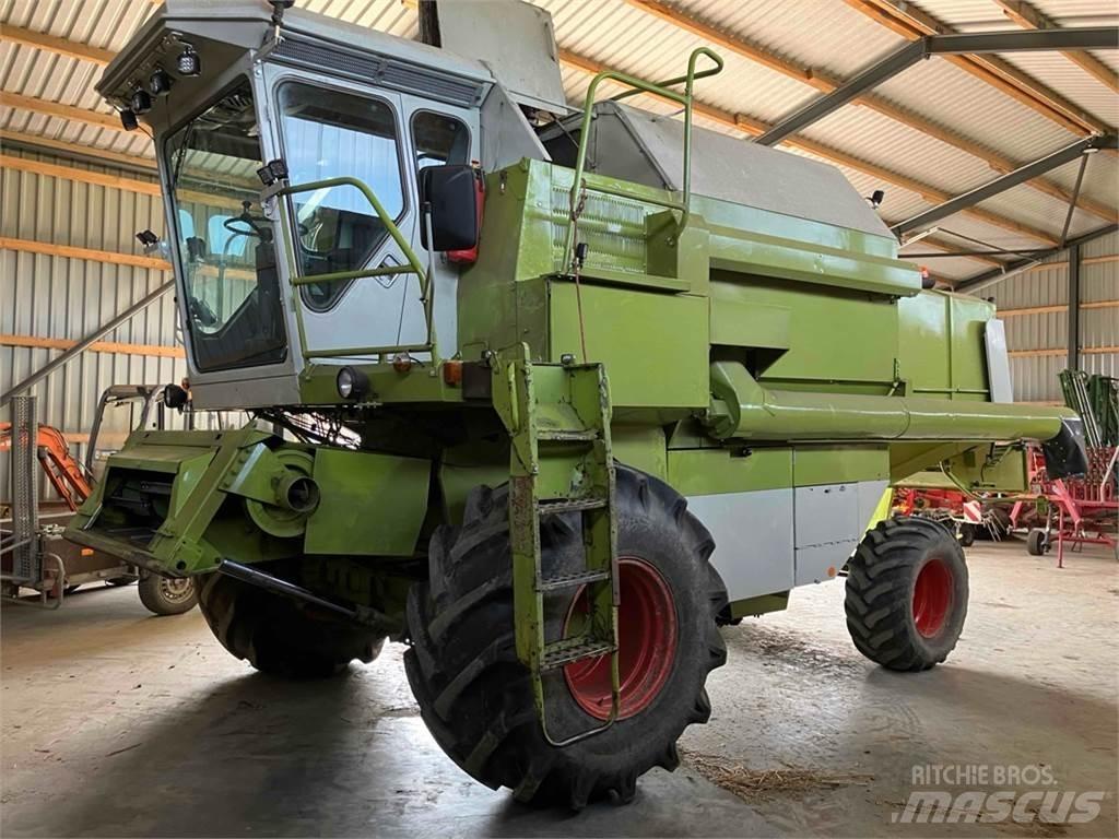CLAAS Dominator 96 Mejetærskere
