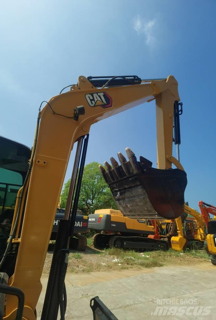 CAT 306E2 Gravemaskiner på larvebånd