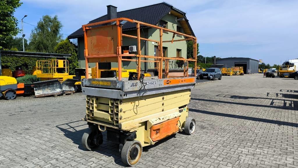 JLG 3246 ES Saxlifte