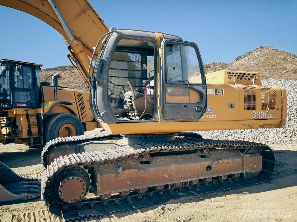 John Deere 330 CLC Gravemaskiner på larvebånd