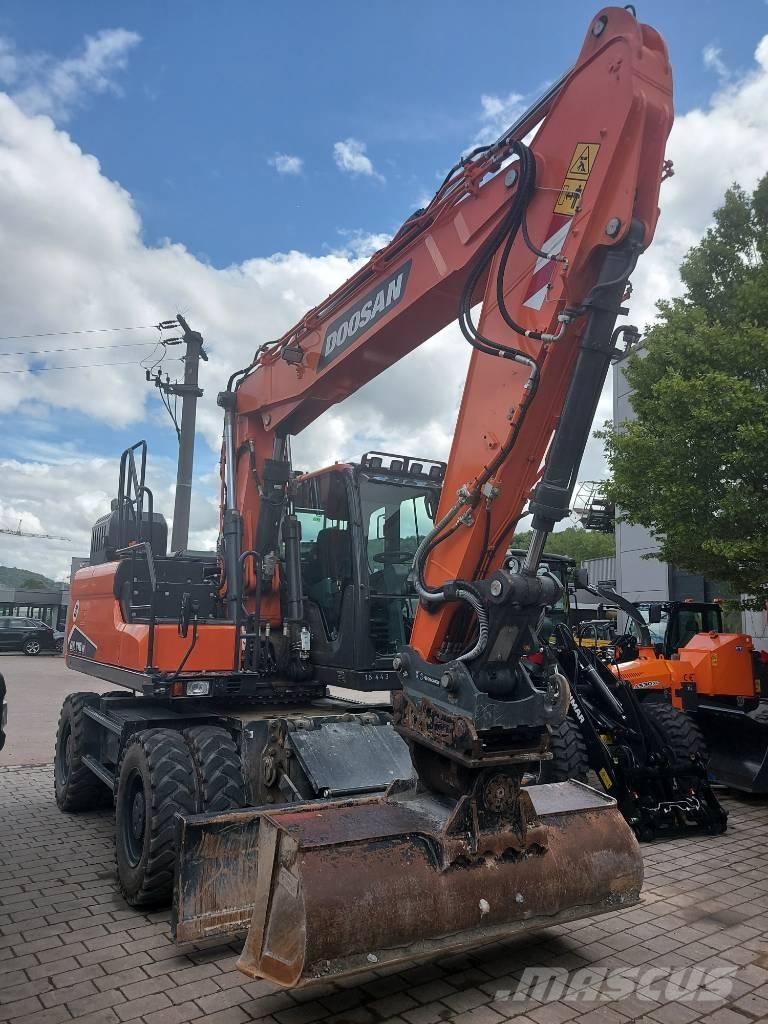 Develon DX 170 W-7 Gravemaskiner på hjul