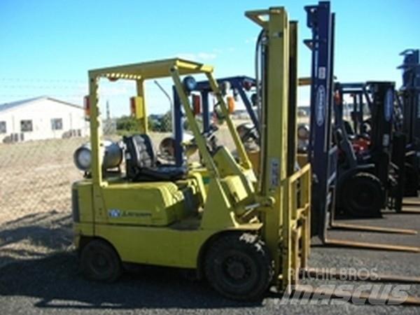 Mitsubishi FG15 Medbringertruck