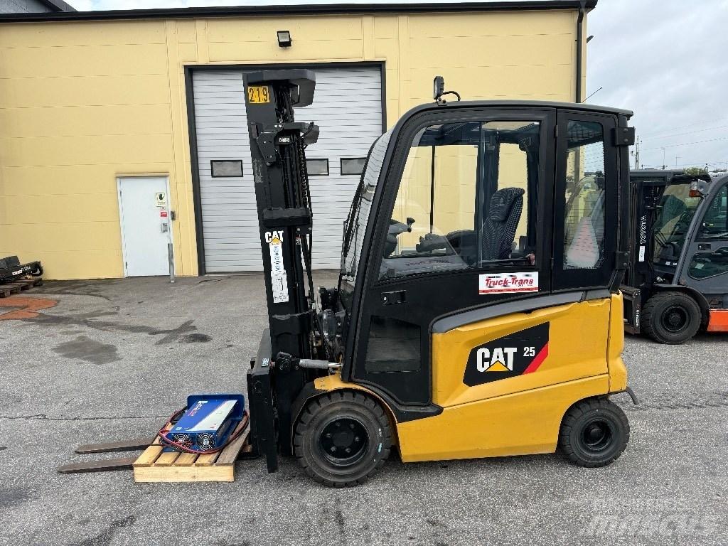 CAT EP25CN El gaffeltrucks