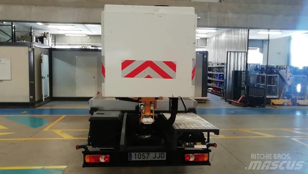 Nissan CABSTAR NT400 Lastbilmonterede lifte