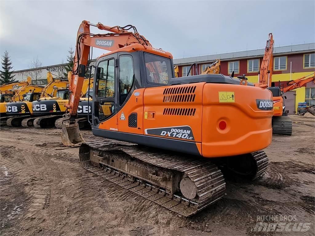 Doosan DX 140 LC-3 Gravemaskiner på larvebånd