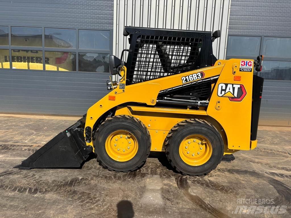CAT 216B3 Læssemaskiner på hjul