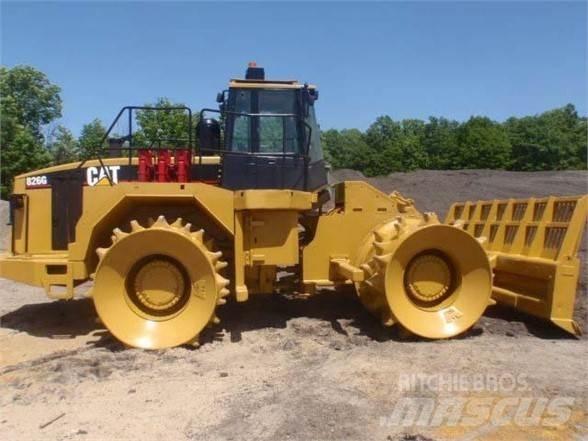 CAT 826G Affaldskompaktorer