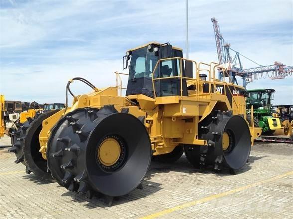CAT 836G Affaldskompaktorer