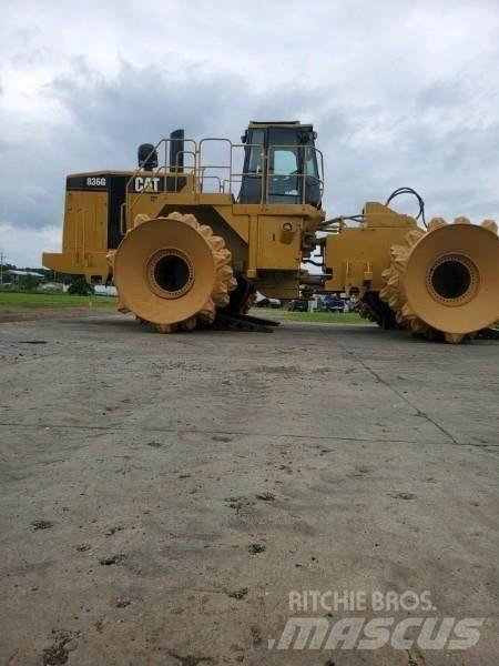 CAT 836G Affaldskompaktorer