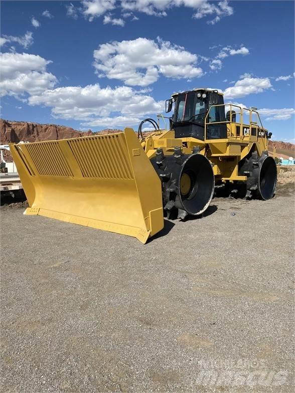 CAT 836H Affaldskompaktorer