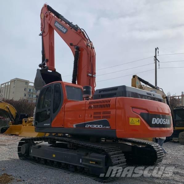 Doosan 300LC-9C Gravemaskiner på larvebånd