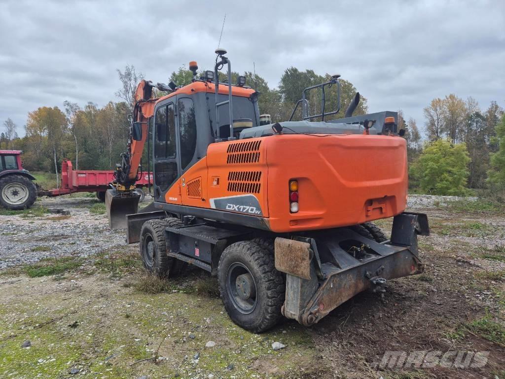 Doosan DX 170 W Gravemaskiner på hjul