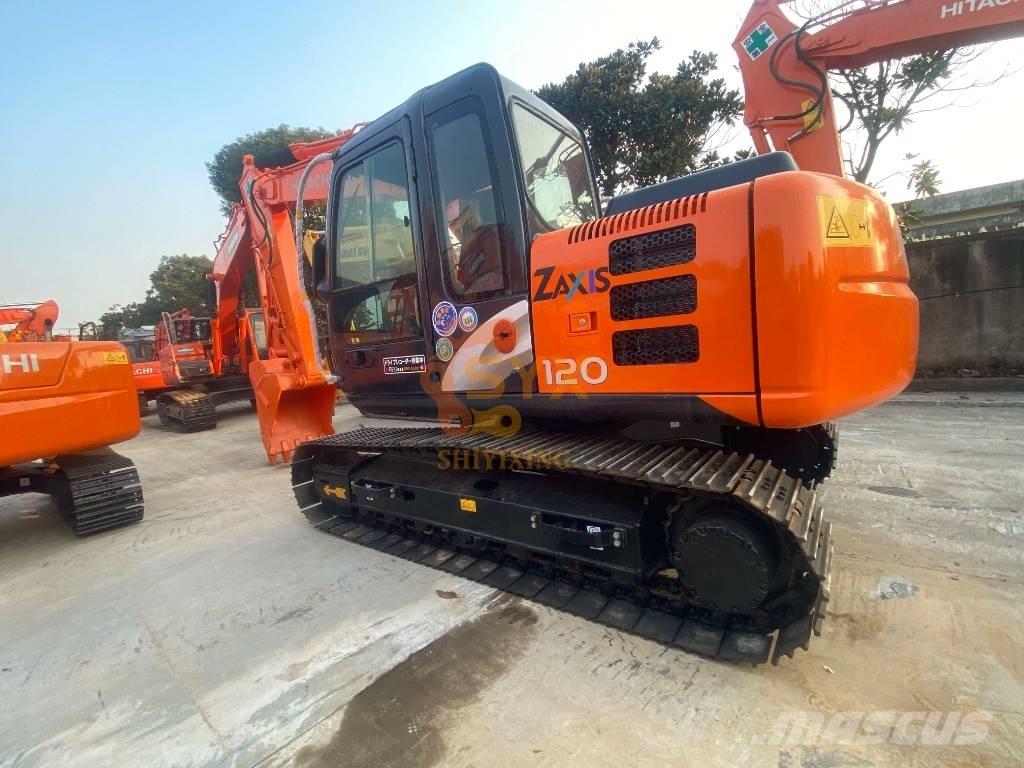Hitachi EX 120 Gravemaskiner på larvebånd