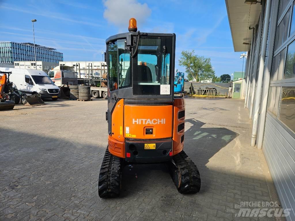 Hitachi ZX26U-6 Minigravemaskiner