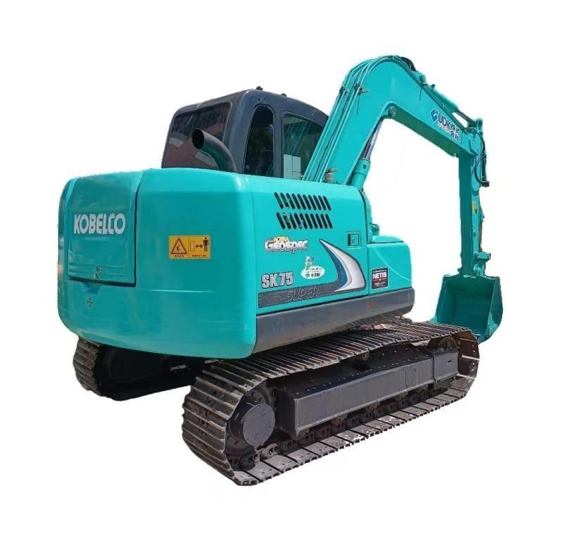 Kobelco SK 75 Gravemaskiner på larvebånd