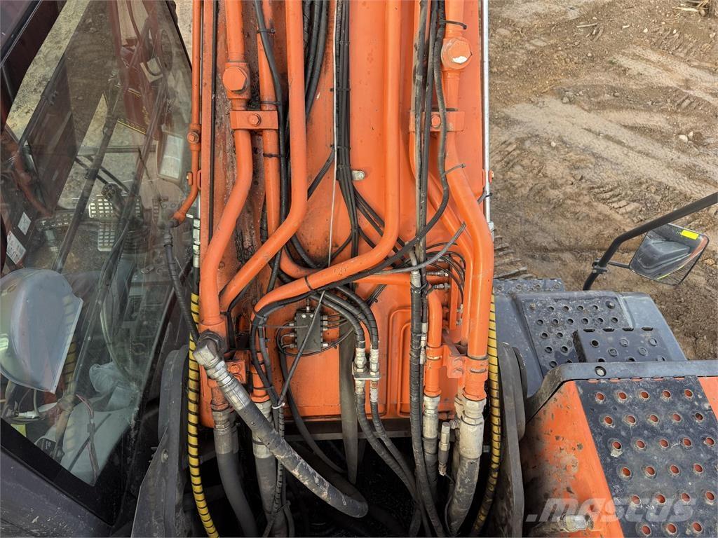 Hitachi ZX350LC Gravemaskiner på larvebånd