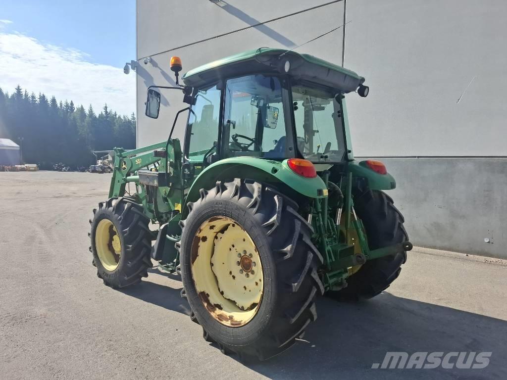 John Deere 5820 Traktorer