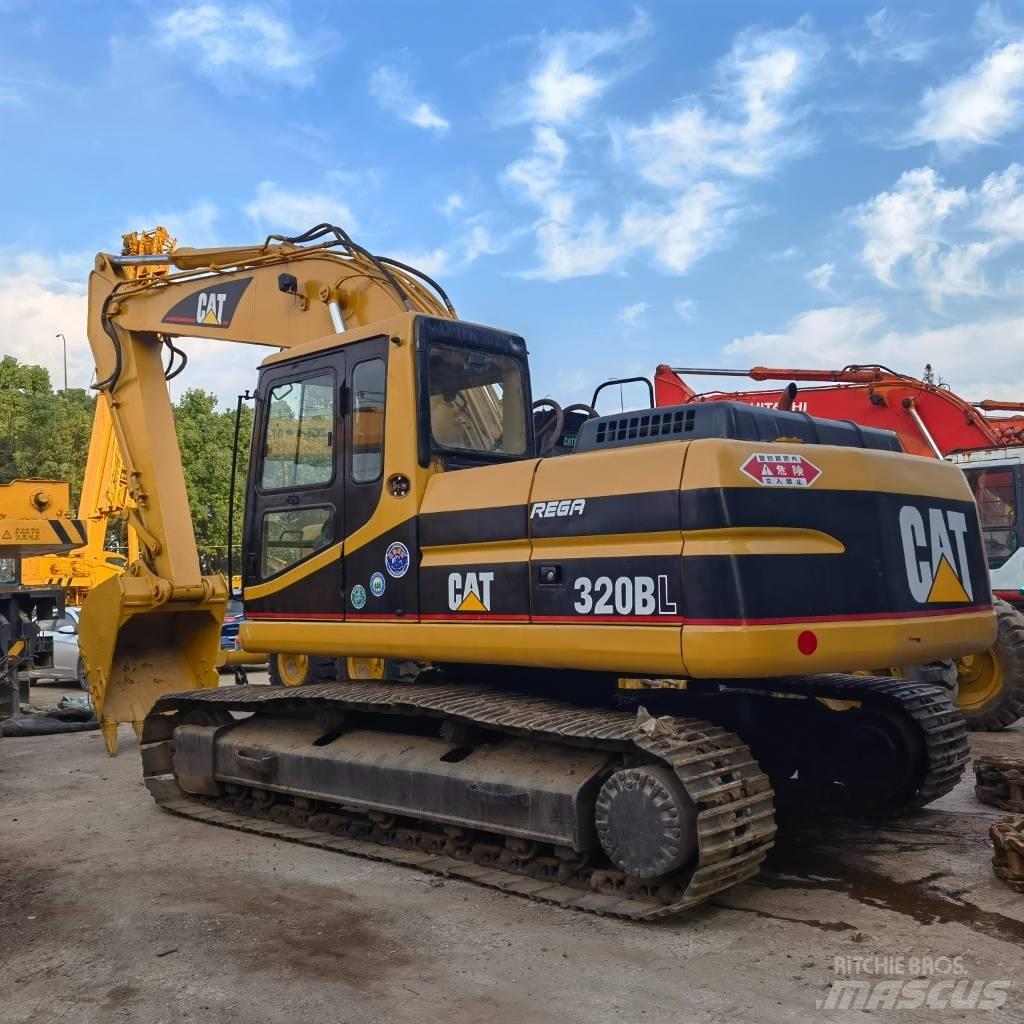 CAT 320 B LC Gravemaskiner på larvebånd