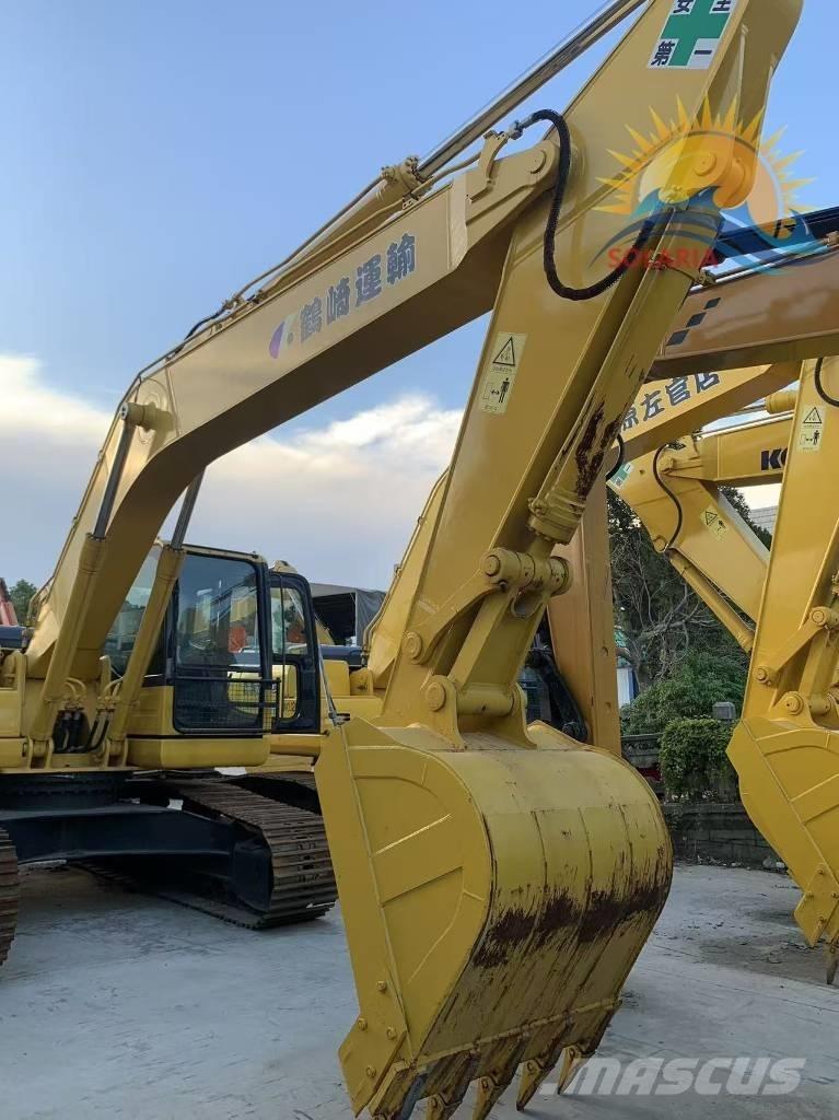 Komatsu PC 220 Gravemaskiner på larvebånd