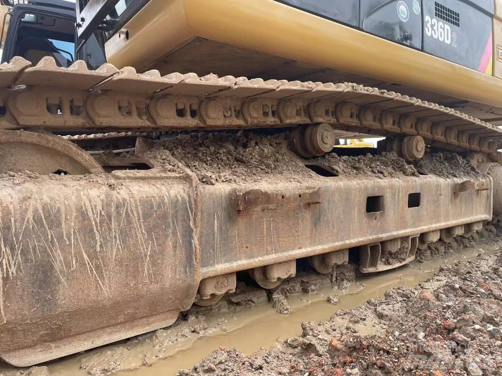 CAT 336 D L Gravemaskiner med lang gravebom