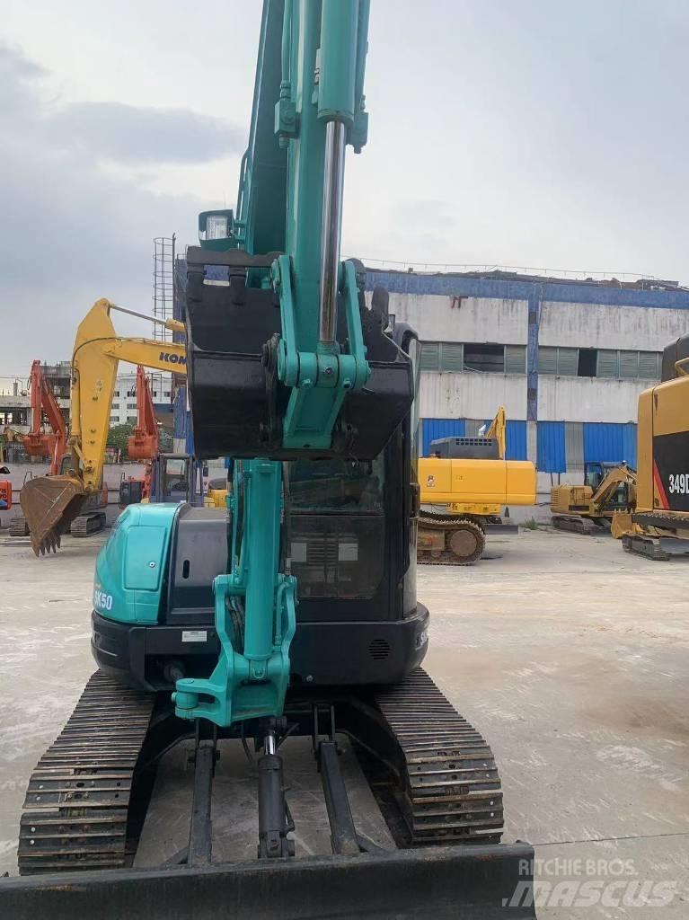 Kobelco 50 Gravemaskiner på larvebånd