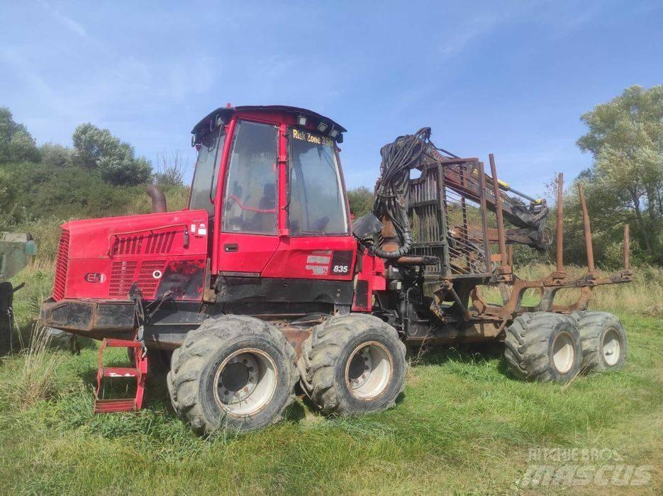 Komatsu 835 Udkørselsmaskiner