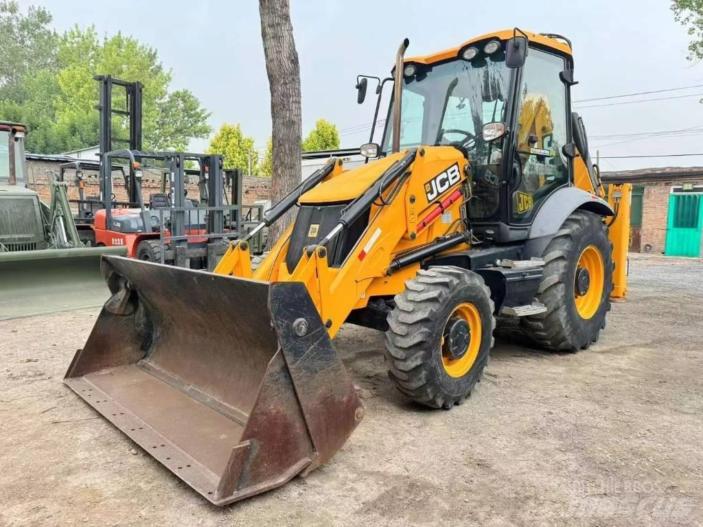 JCB 3 CX Gravemaskiner på hjul