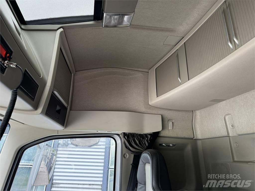 Volvo FH540 8x4 Lastbiler med tip