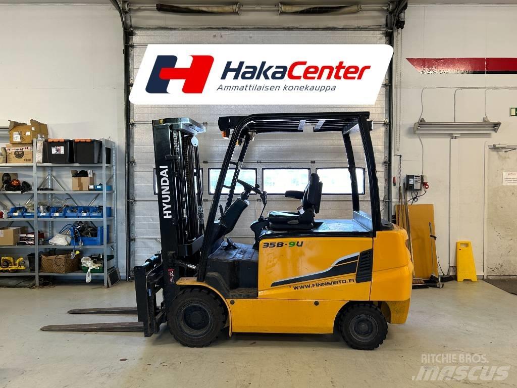 Hyundai 35B-9U El gaffeltrucks