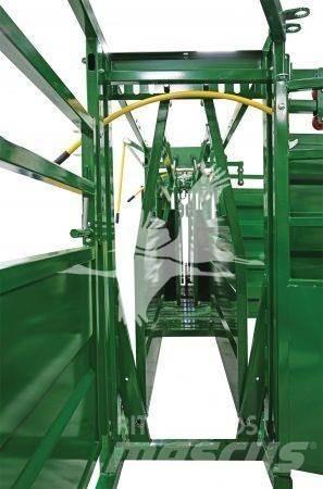  ARROWQUIP 7408 Andre staldmaskiner