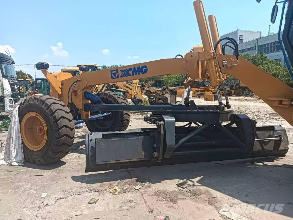 XCMG GR1803 Vejhøvle / Gradere