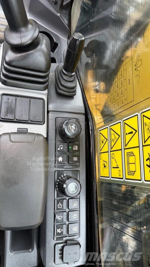 CAT 310 Gravemaskiner på larvebånd