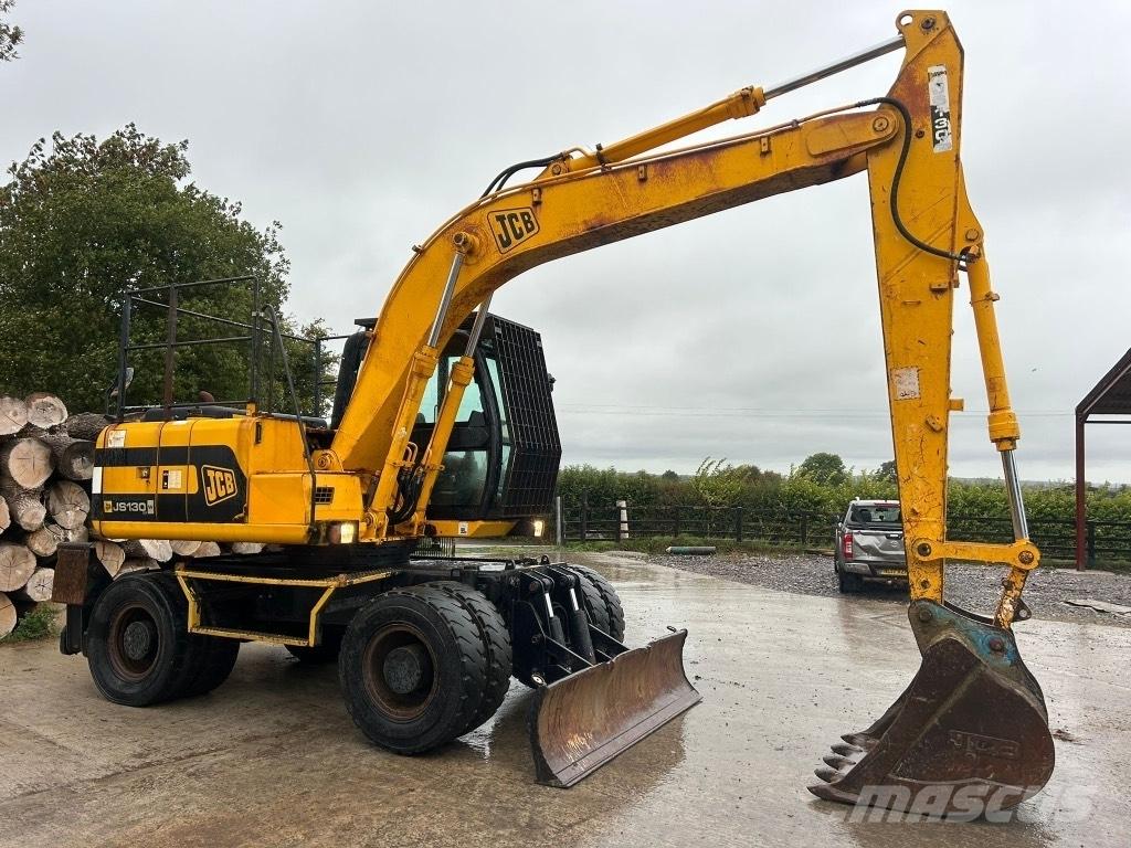 JCB JS 130 W Gravemaskiner på hjul