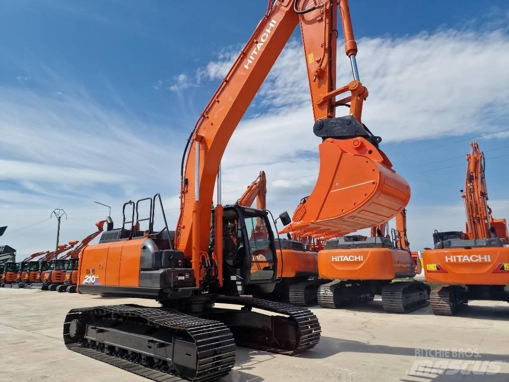 Hitachi ZX 210 LC-6 Gravemaskiner på larvebånd