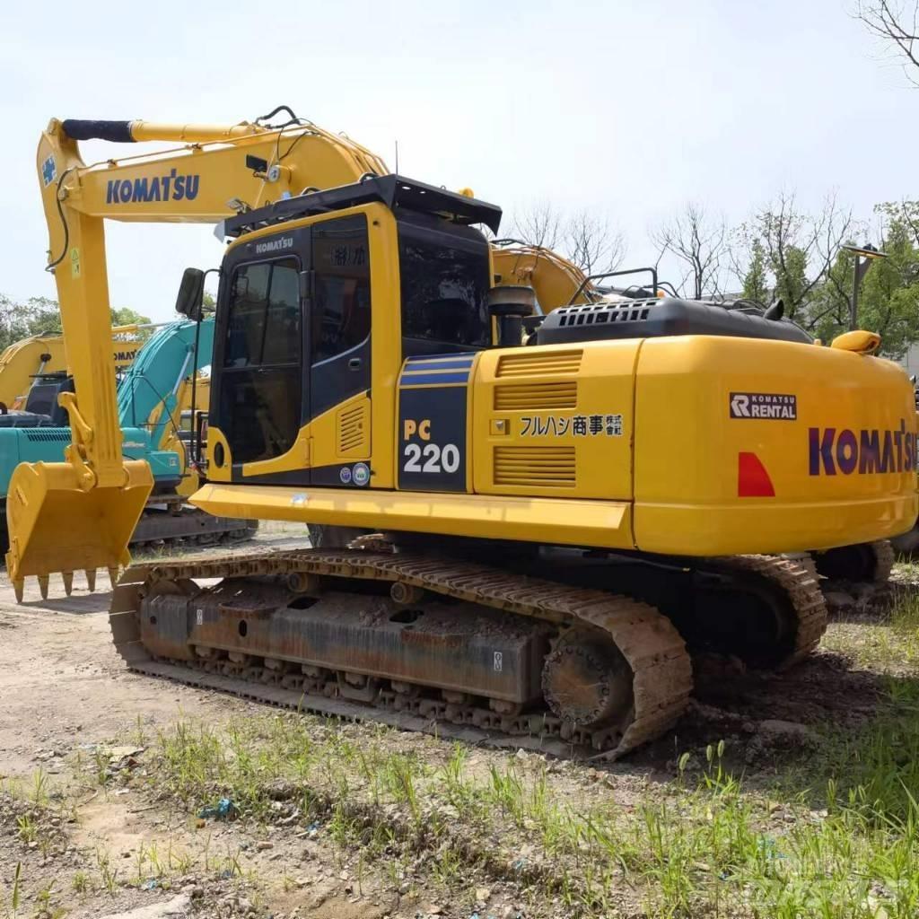 Komatsu PC 220-8/ Gravemaskiner på larvebånd
