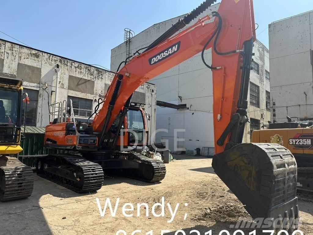 Doosan DX 300 Midi-gravemaskiner 7t - 12t