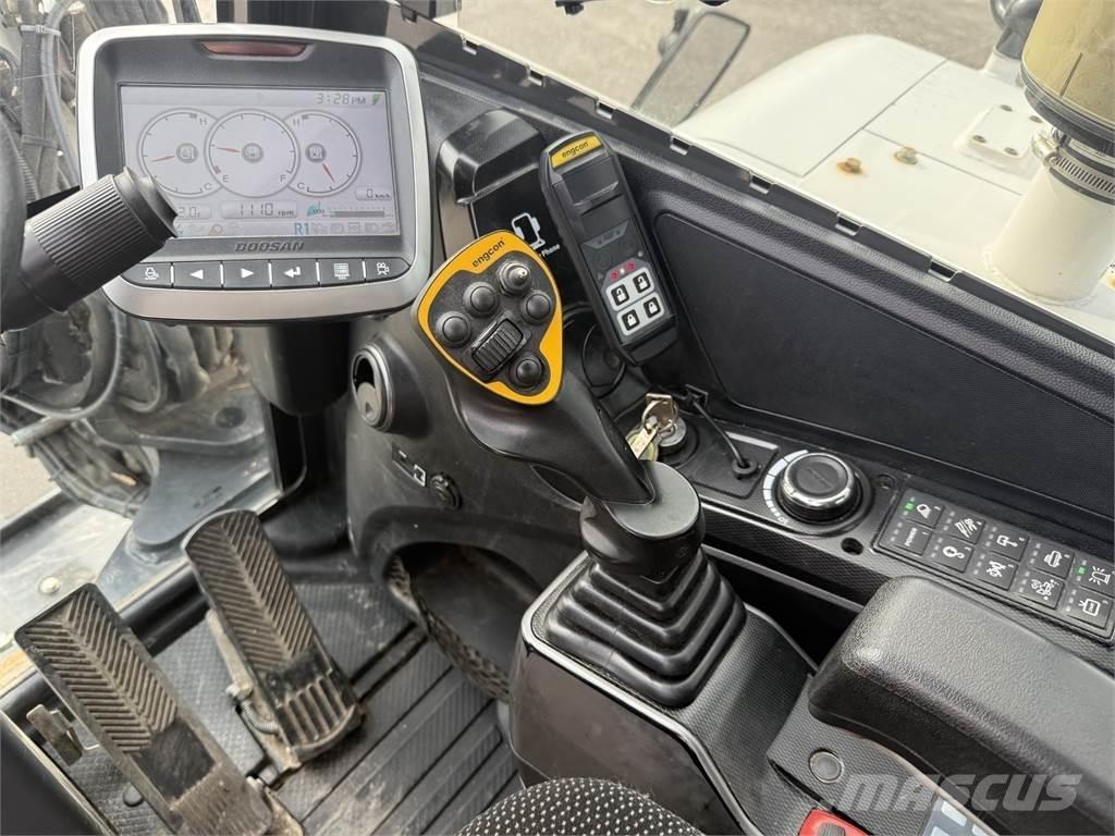 Bobcat E57W Gravemaskiner på hjul