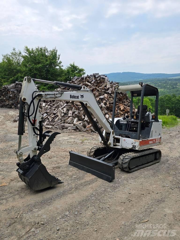 Bobcat X 331 Minigravemaskiner