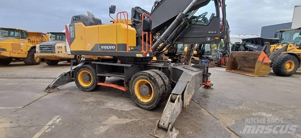 Volvo EW 240 E Gravemaskiner på hjul