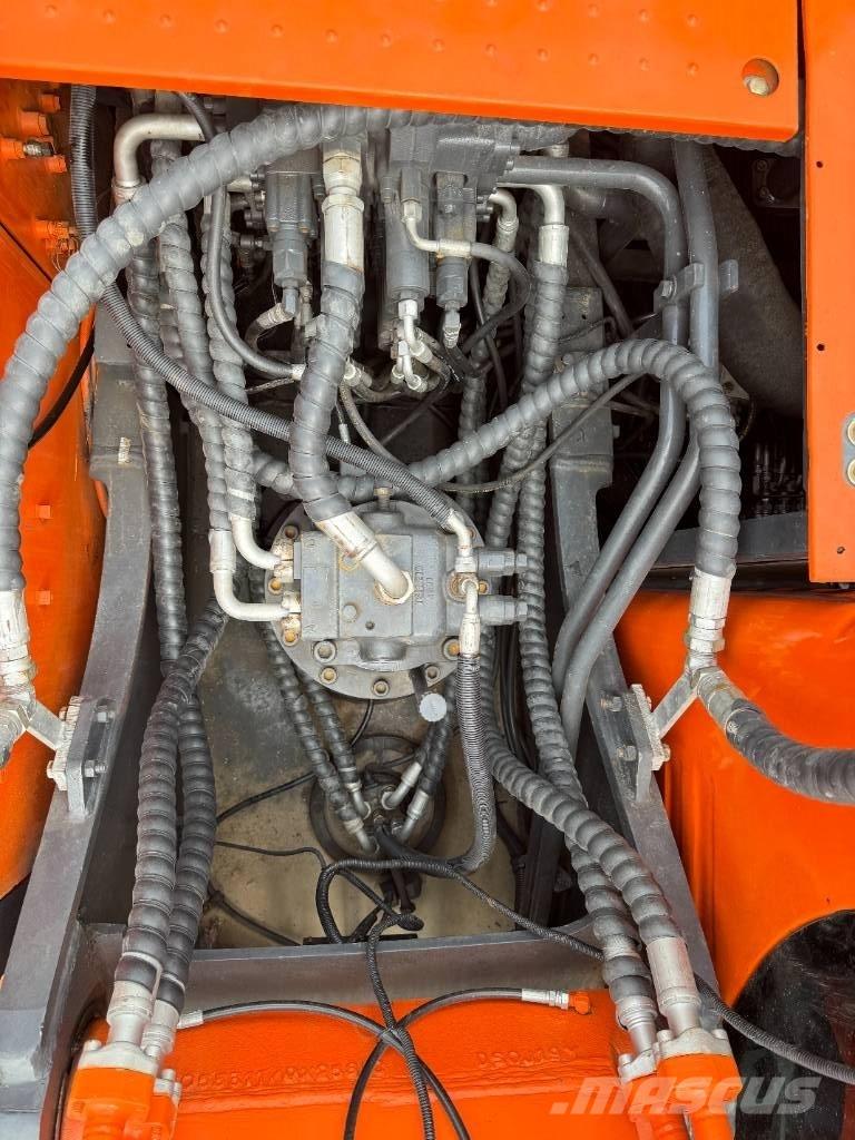 Doosan DX 300 Gravemaskiner på larvebånd