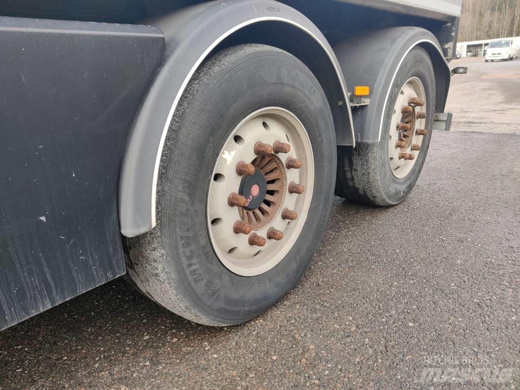 Alumatic AM-35-6 Semi-trailer med Tank