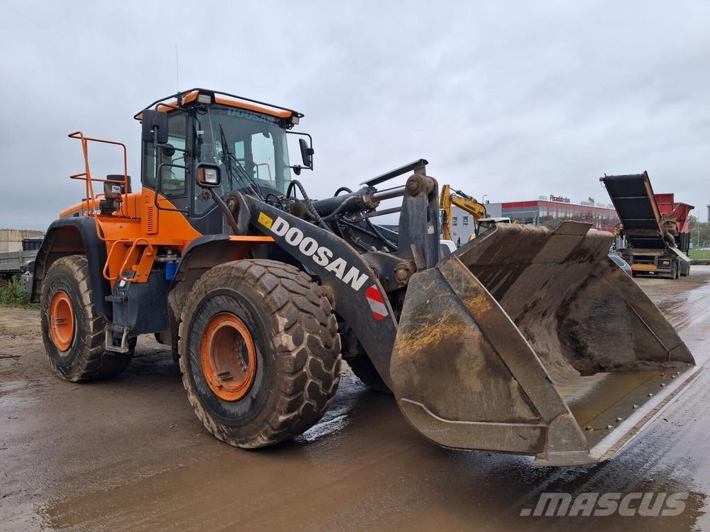 Doosan DL420 Læssemaskiner på hjul
